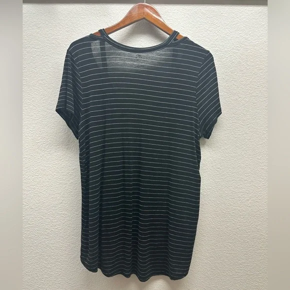 Treasure & Bond Black Striped Women's Top - Picture 2 of 2